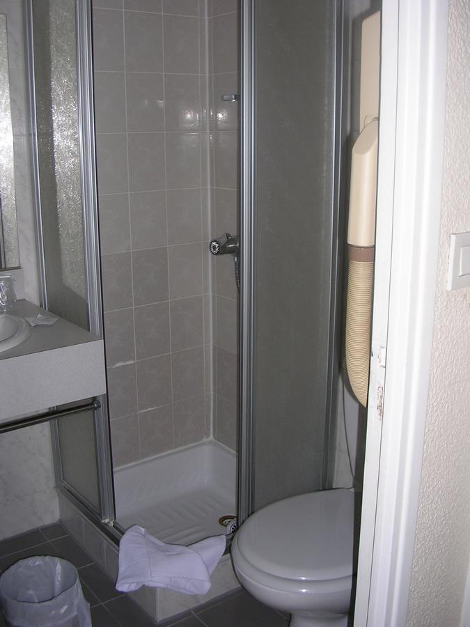 טור Hotel Asteries מראה חיצוני תמונה