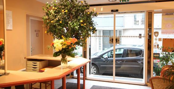 טור Hotel Asteries מראה חיצוני תמונה